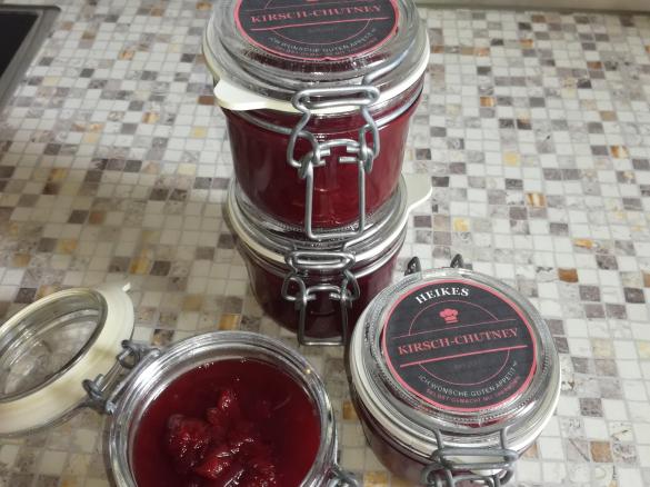 Kirsch-Chutney