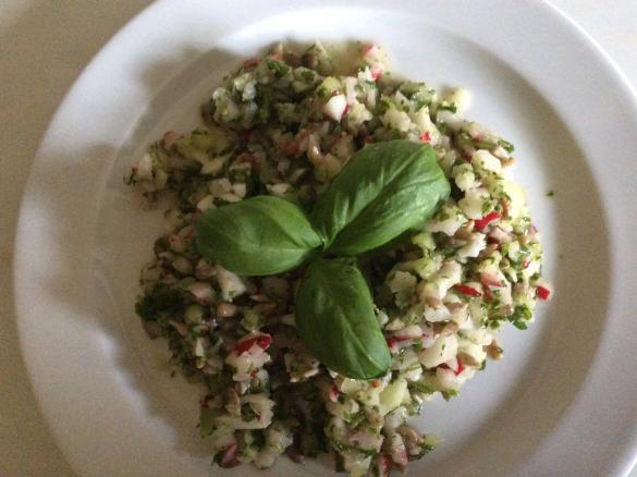 Radieschen Rohkostsalat