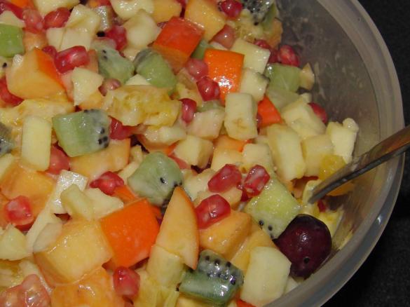Obstsalat für Feste