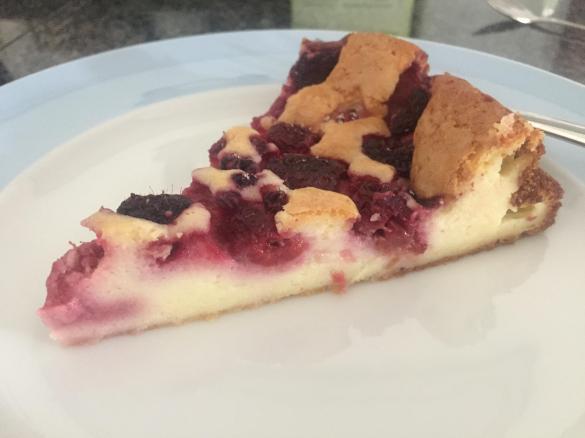 Schneller Käsekuchen mit Himbeeren