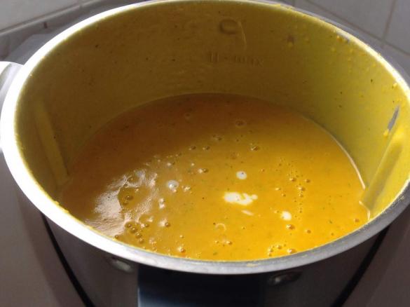 Kürbissuppe mit Kürbiskernöl