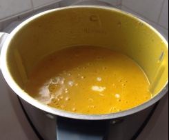 Kürbissuppe mit Kürbiskernöl