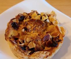 Obst-Tartelettes mit Rahmguss