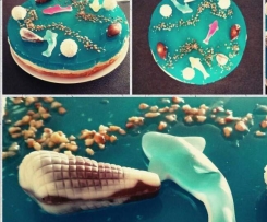 Topfen(Quark)-Pfirsichcreme-Torte im sommerlichen Design 