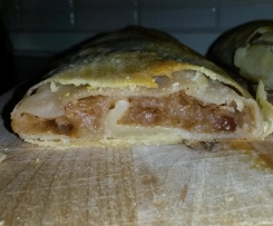 Apfelstrudel, einfach und lecker (Strudelteig)