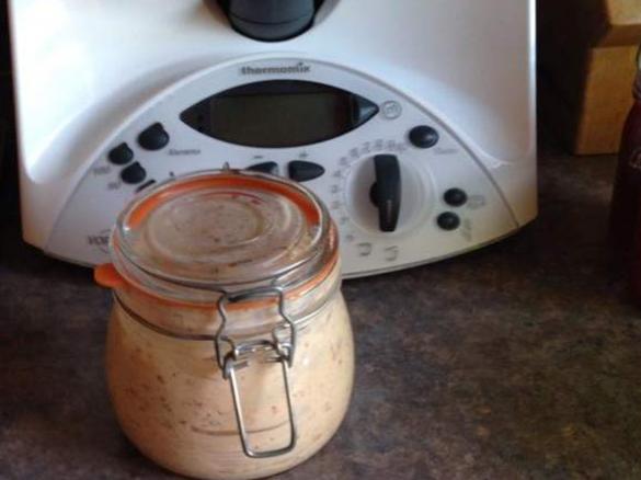 Mediterraner Tomaten-Brotaufstrich