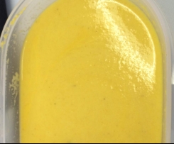 Variation von Meerrettichsuppe