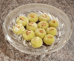 Pistazien-Marzipan mit Walnuss