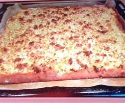 Variation von Apfelkuchen mit Quark-Öl-Teig und Marzipanstreusel