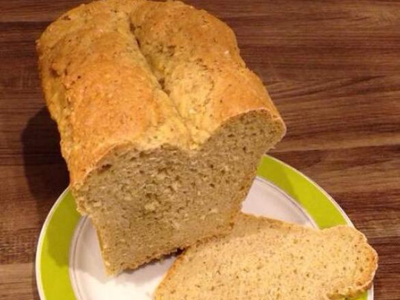 Dinkelbrot mit Haferflocken 