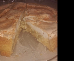 Rhabarberkuchen mit Schmand und Baiser