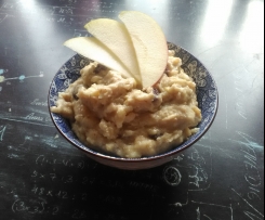 Fitness-Porridge mit Apfelstrudelgeschmack