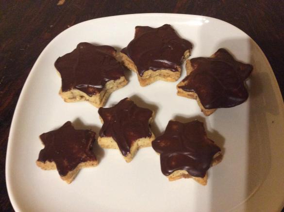 Nuss-Nougat-Plätzchen (Malteser)