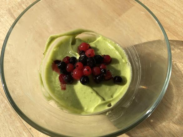 Avocado-Limetten-Pudding