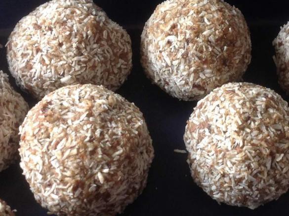 Honig-Vollkorn-Kugeln 