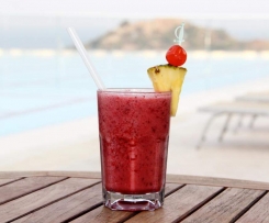 sommerlicher Fruit Smoothie