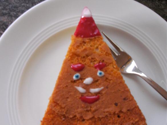 Zimt-Apfel-Kuchen mit Nikolaus Deko