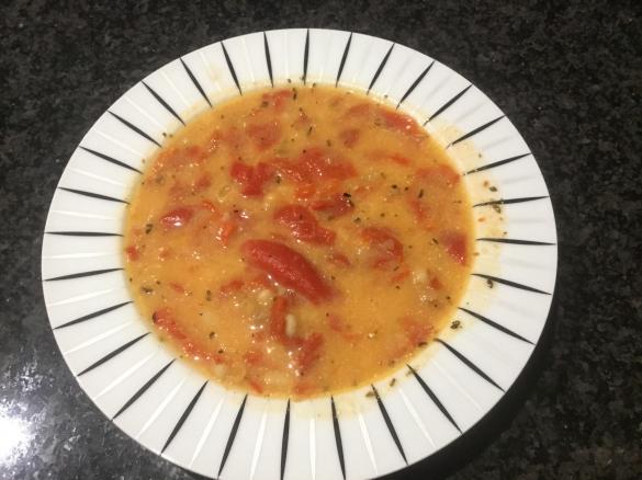 Bohnen Paprika Suppe