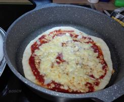 Pfannenpizza
