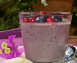 panna cotta mit Blaubeeren