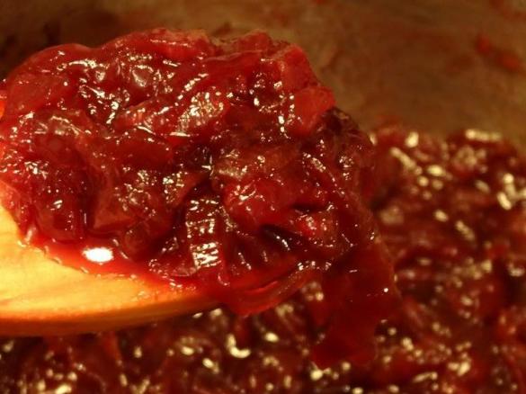 Variation von Karamellisierte rote Zwiebeln