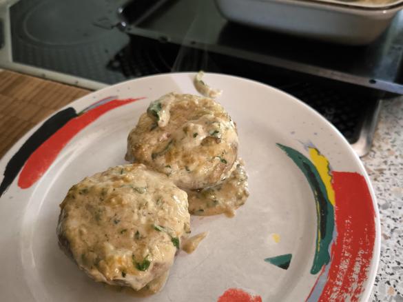 Riesenchampignons mit Gorgonzola- und Mascarponefüllung