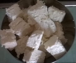 Paneer, indischer Käse