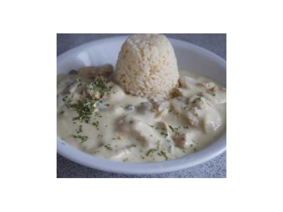 Putenfilet nach Stroganow-Art