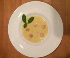 Kartoffel- Blumenkohl- Suppe