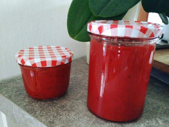 Erdbeer-Kiwi-Bananen Marmelade