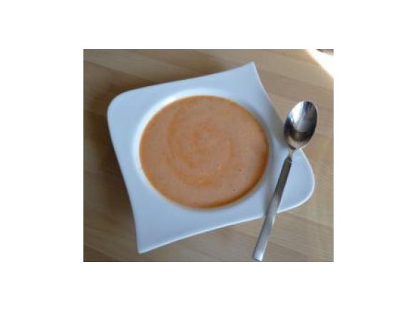 Sommerleichte Paprikacreamsuppe