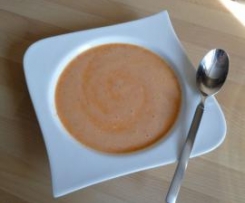 Sommerleichte Paprikacreamsuppe