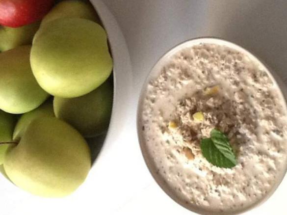 Apple Pie Chia Overnight Oats - Apfel Haferbrei