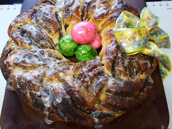 Mohnkranz, Mohnzopf, Osterkranz