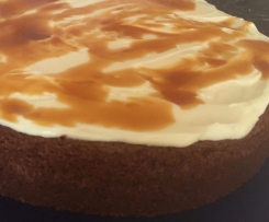 Schokoladenkuchen mit Frischkäse Karamell Topping