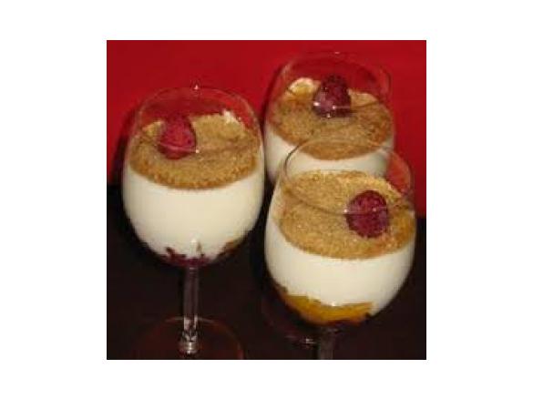 Himbeer-Pfirsich-Tiramisu