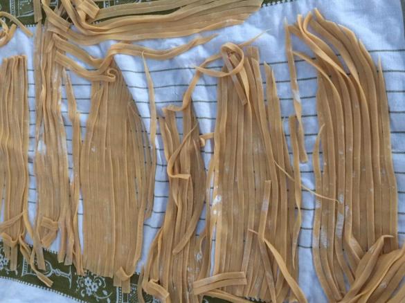 Variation von Nudelteig - Grundrezept