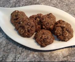 Knusprige gesunde Schokokekse mit Nüssen, auch vegan