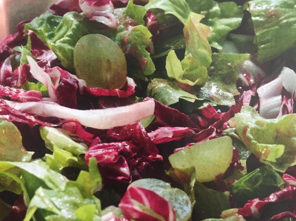 Herbstsalat mit Trauben