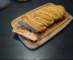 Mandel-Marzipan-Striezel