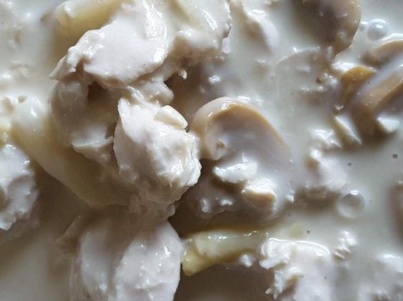 Hühnerfrikasse low carb