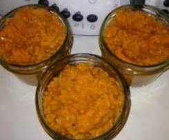 Karottenaufstrich/dip -mit (frischen) Kräutern