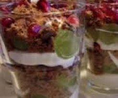 Traumdessert mit Granatapfel