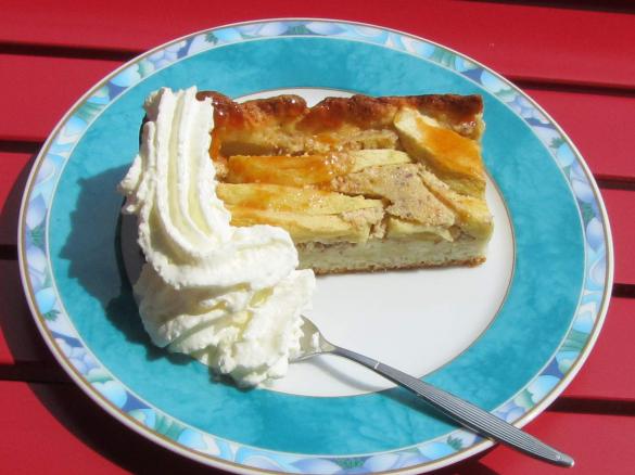 Saftiger Apfelkuchen für 29cmx42cm Rechteckform