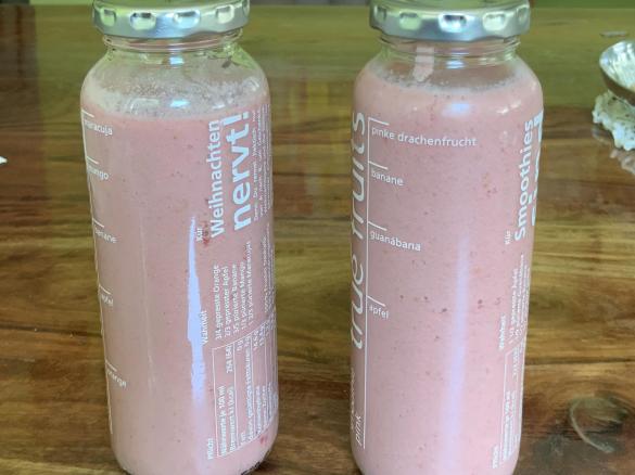 Smoothie mit Birne und Himbeer