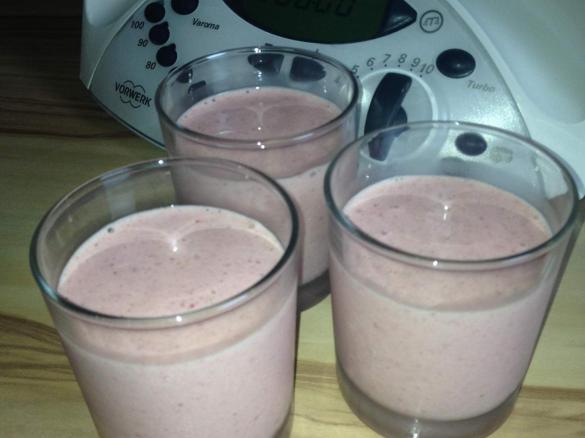 Fruchteis mit Quark (Variation von Obsteis)