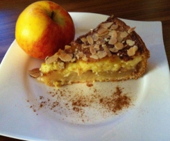 Bratapfelkuchen mit Zimt - Marzipan