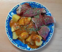Geflügelfilets mit Balsamico-Tomaten-Sauce und Kartoffeln