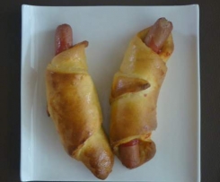 Heiße Wurst im Mantel