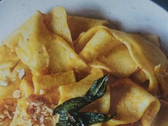 Pappardelle mit Walnuss-Orangen-Pesto